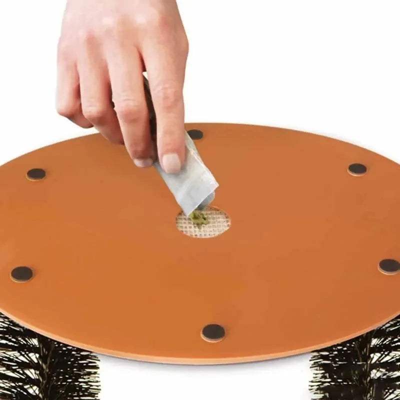 Interactive Cat Grooming Arch – Self Brush & Scratch Pad Toy